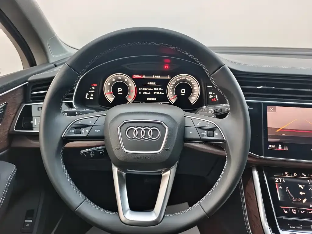 Audi Q7 2026 из CN, фото 10