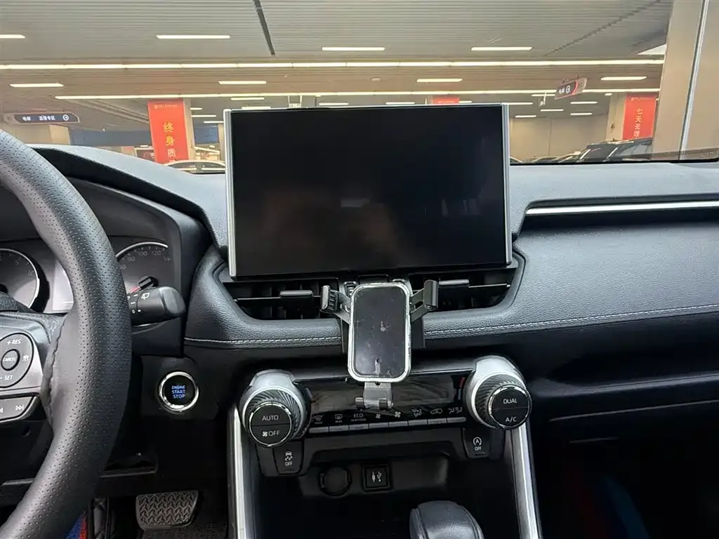Toyota Wildlander 2021 из CN, фото 4