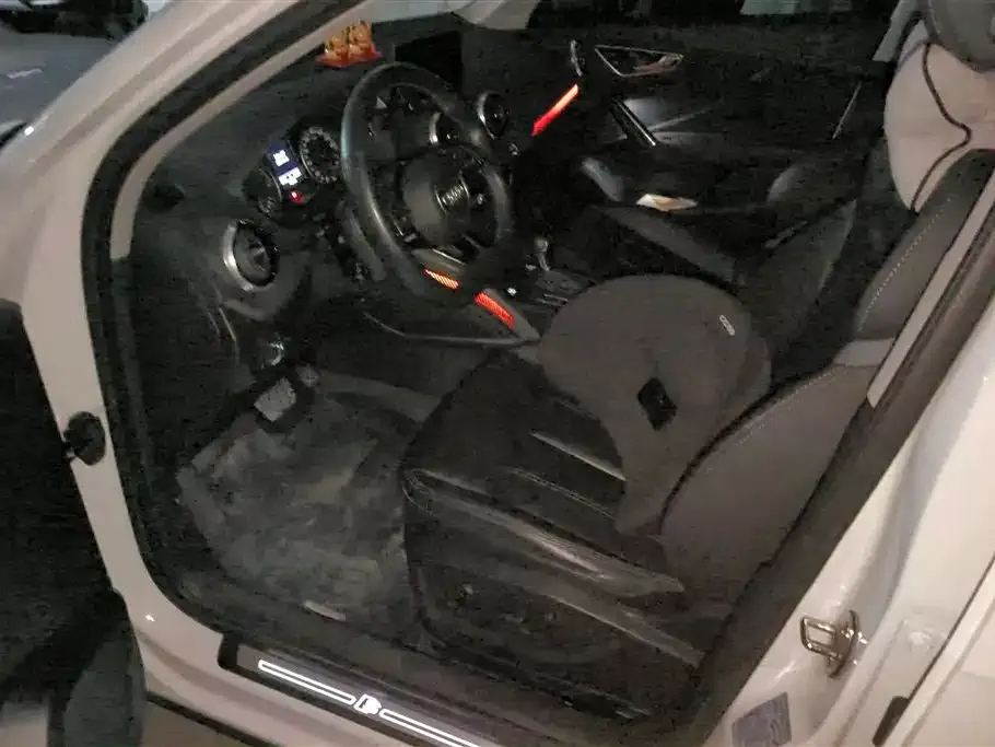 Audi Q2L 2022 из CN, фото 8