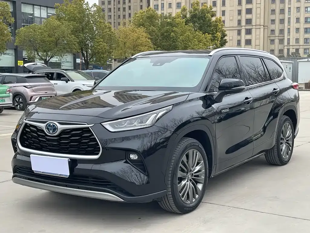 Toyota Highlander 2022 из CN, фото 1