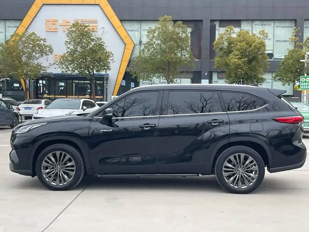 Toyota Highlander 2022 из CN, фото 7
