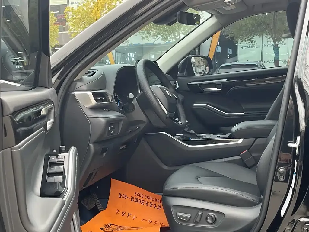 Toyota Highlander 2022 из CN, фото 6