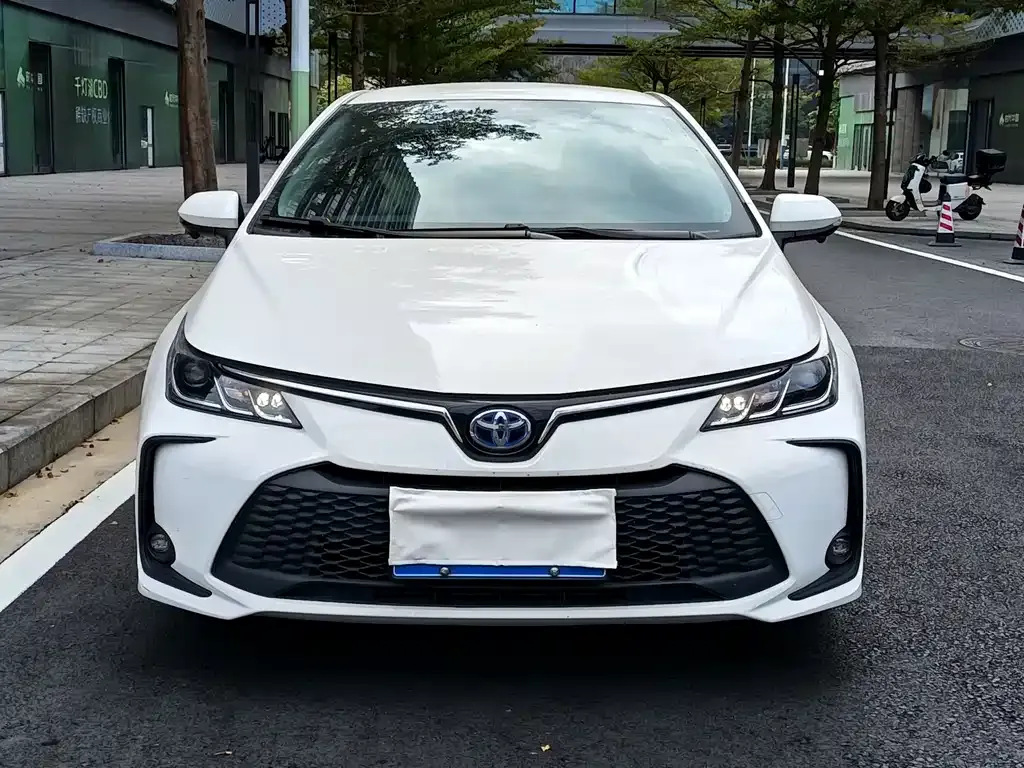Toyota Corolla 2024 из CN, фото 3