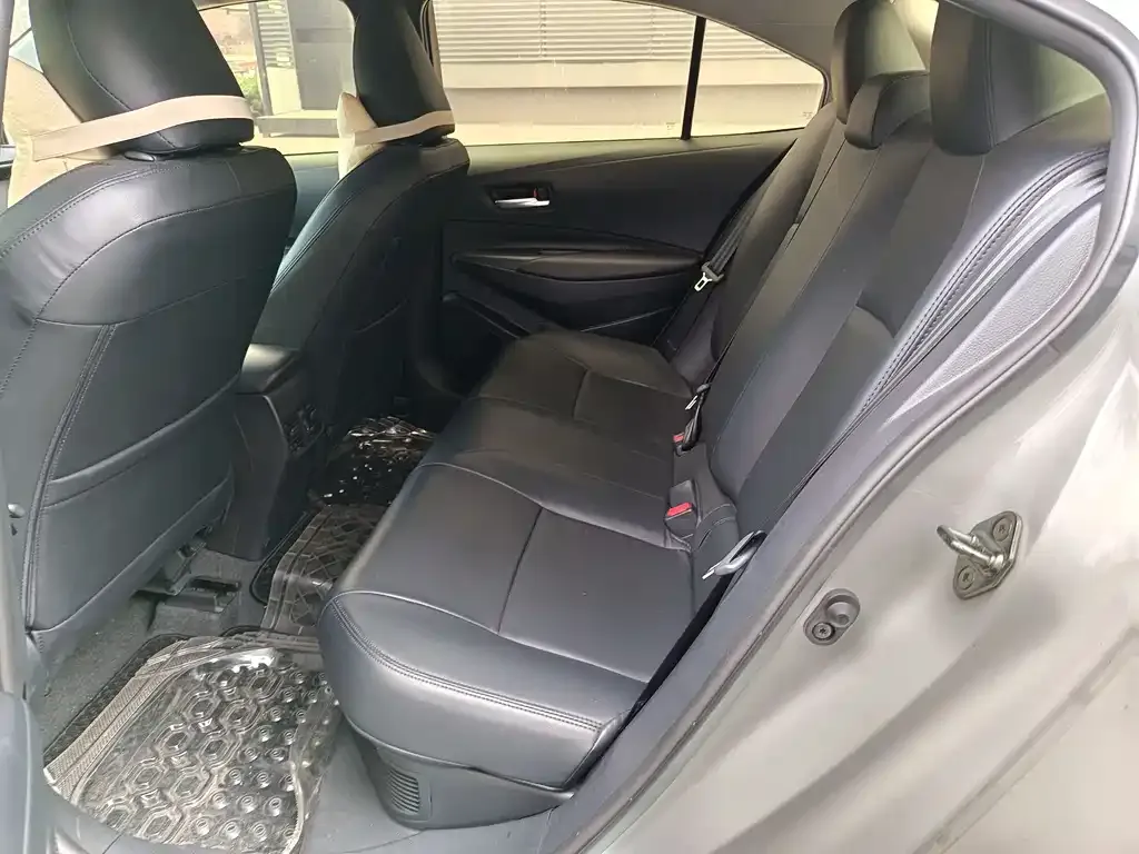 Toyota Corolla 2024 из CN, фото 2