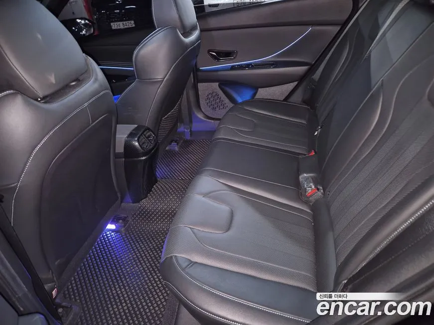 Hyundai AVANTE 2023 из KR, фото 3