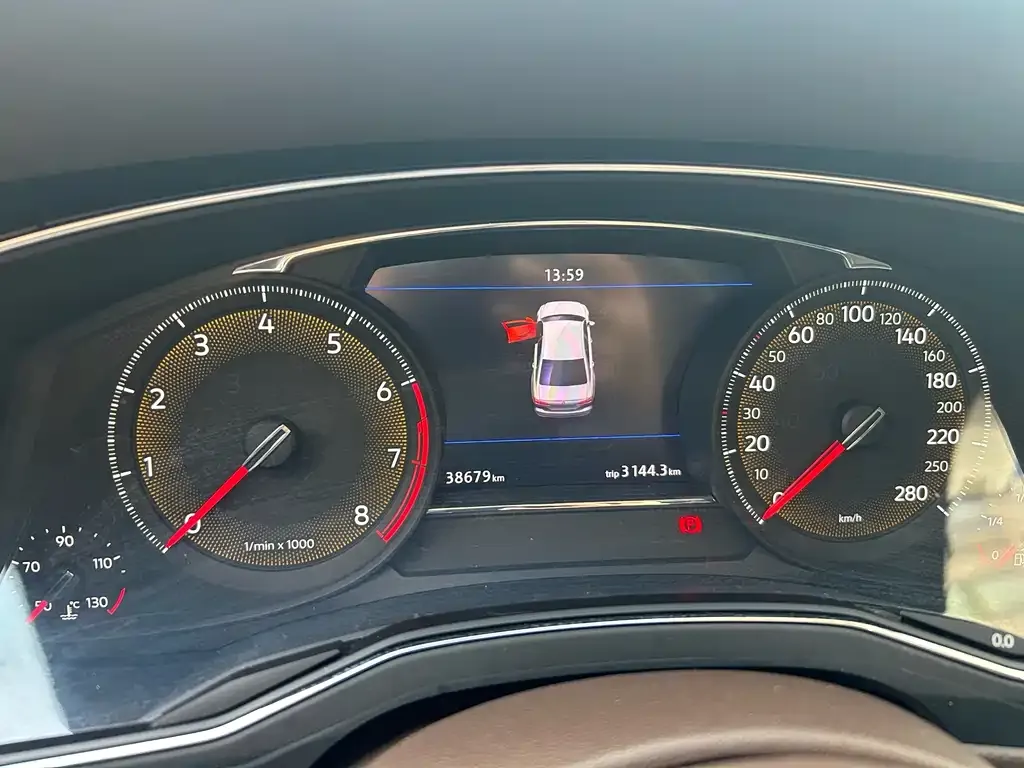 Volkswagen Phideon 2022 из CN, фото 2