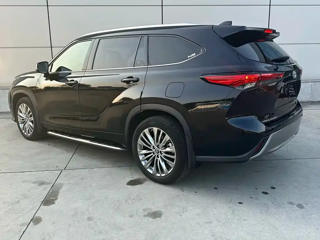 Toyota Highlander 2022 из CN, фото 7