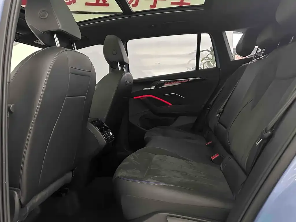 Volkswagen Tiguan L 2024 из CN, фото 6