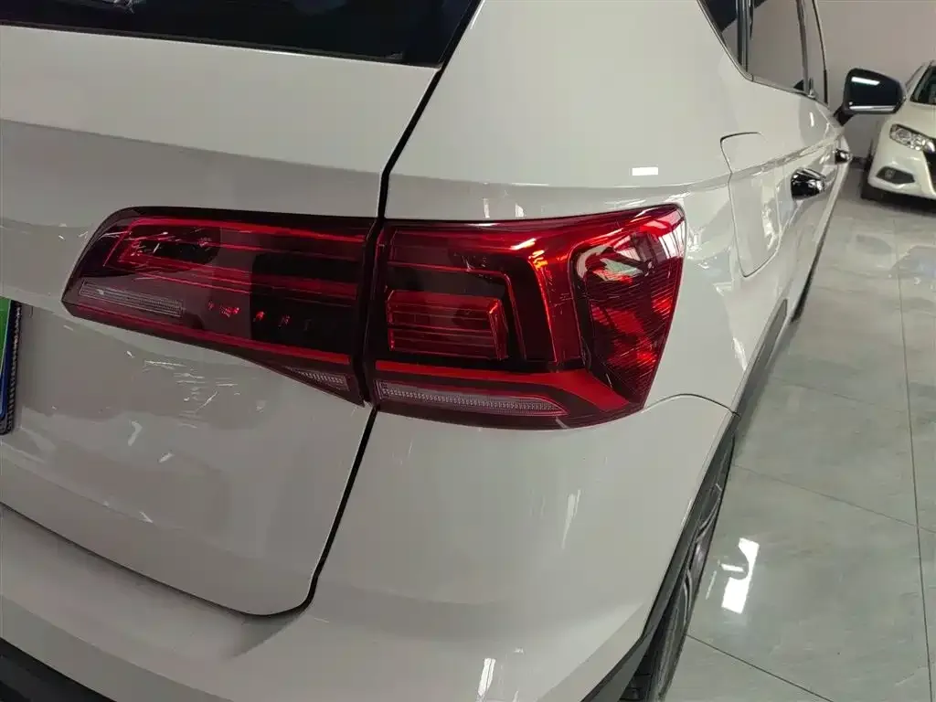 Volkswagen Tharu 2021 из CN, фото 4