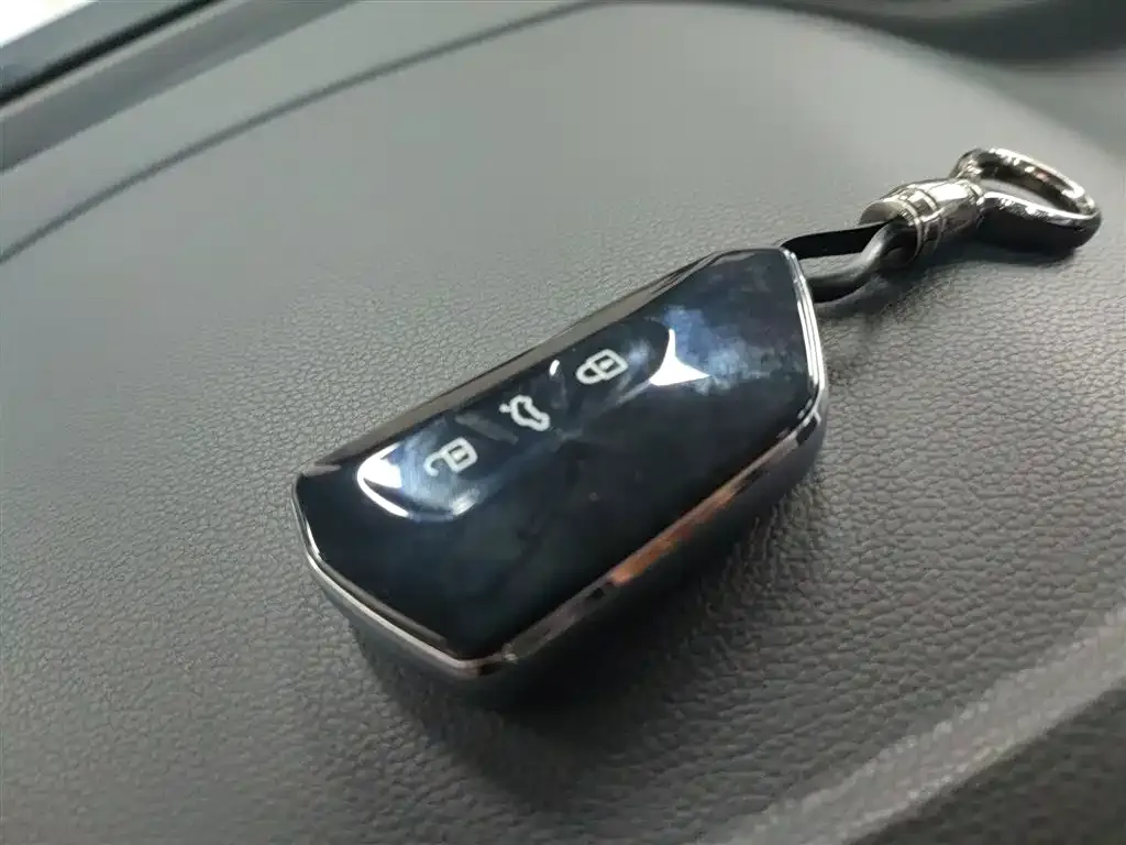Volkswagen Tharu 2021 из CN, фото 7