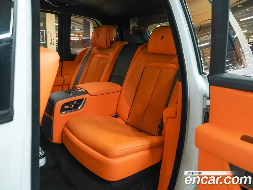 Rolls-Royce Cullinan 2022 из KR, фото 7