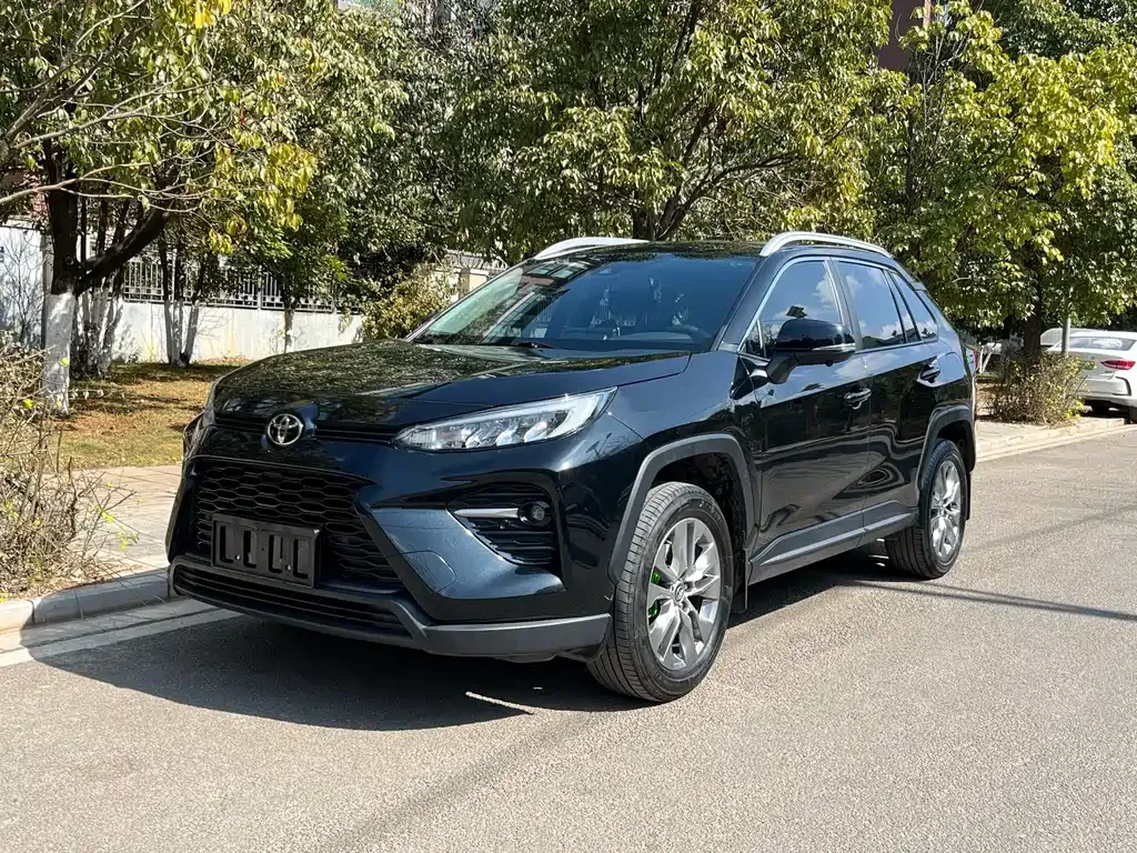 Toyota Wildlander — фото 1