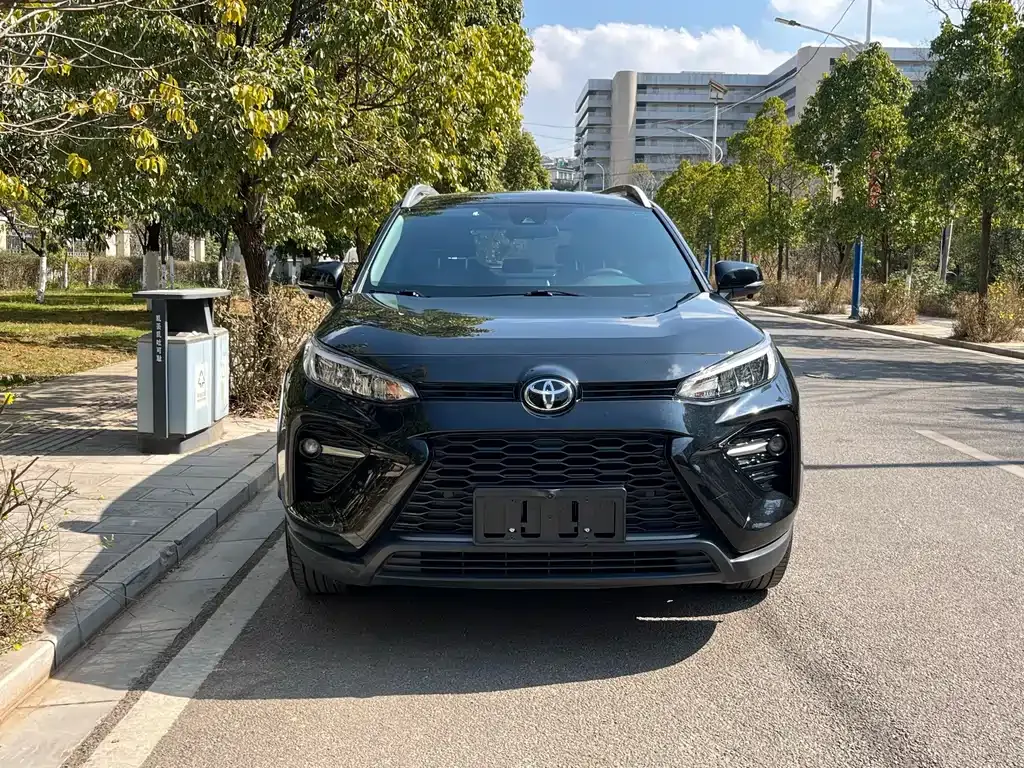 Toyota Wildlander — фото 3