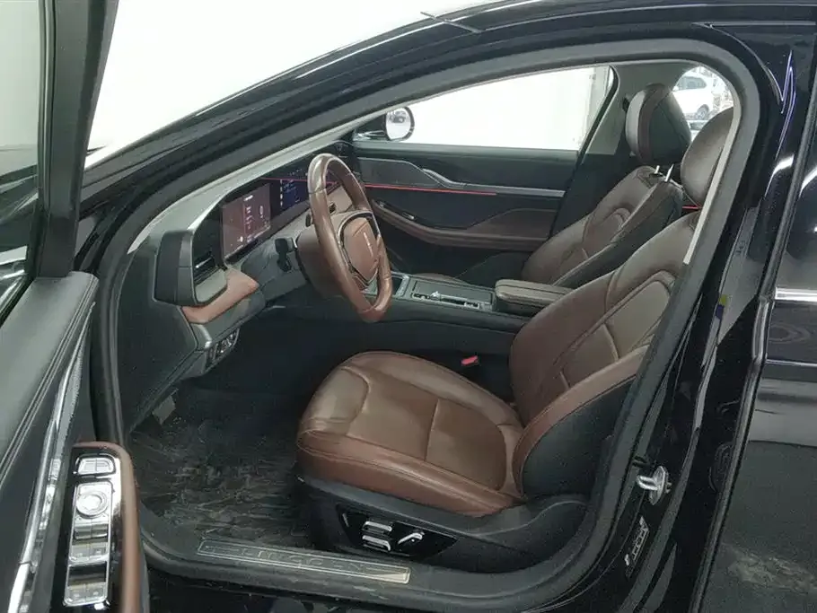 Lincoln Z 2024 из CN, фото 9