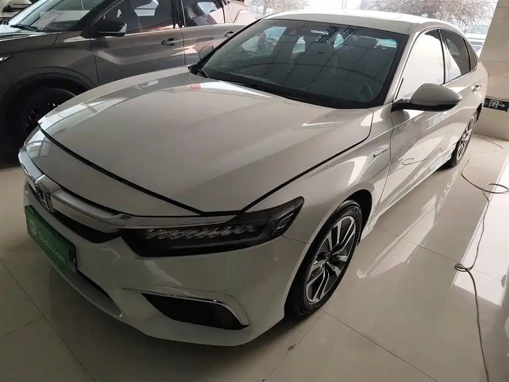 Honda Inspire — фото 1
