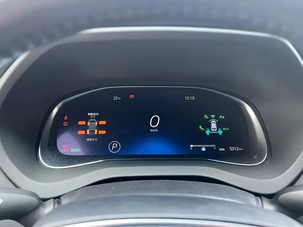 Toyota Harrier 2021 из CN, фото 2