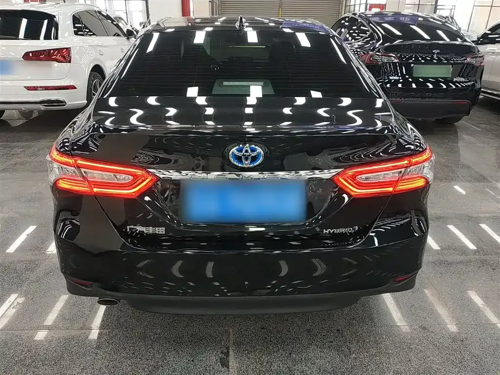 Toyota Camry 2022 из CN, фото 8