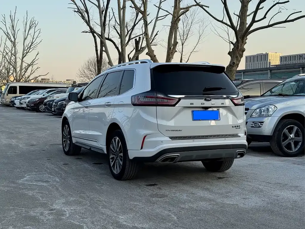 Ford Edge 2022 из CN, фото 7