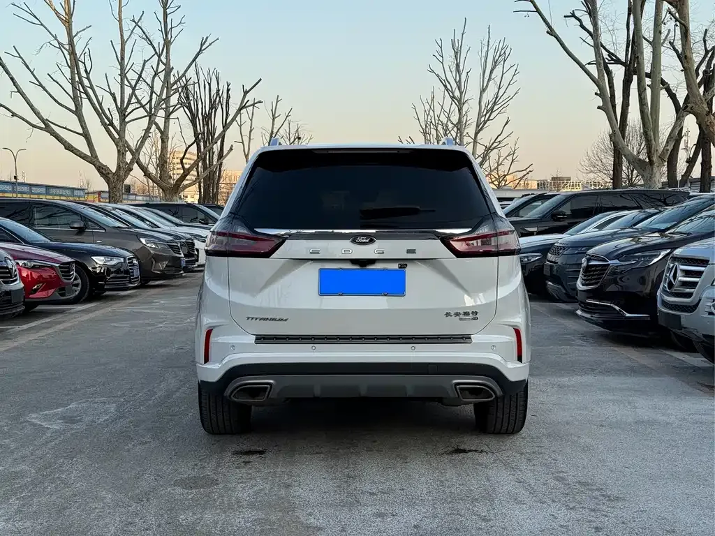 Ford Edge 2022 из CN, фото 9