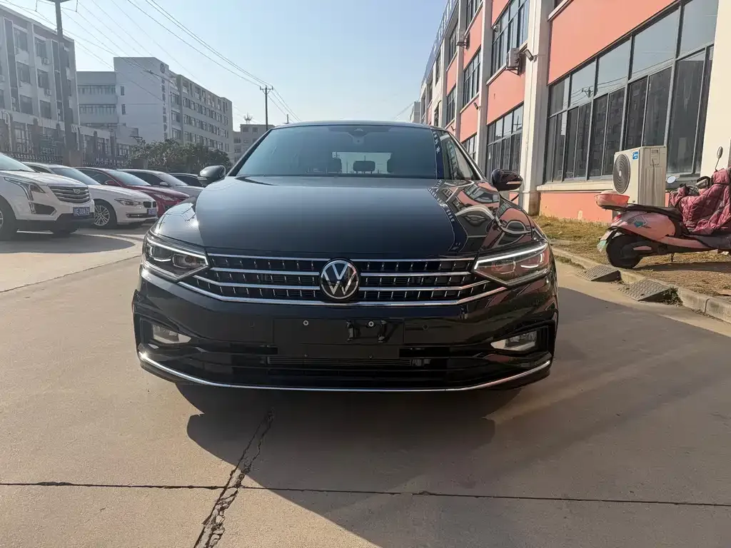 Volkswagen Magotan 2024 из CN, фото 1