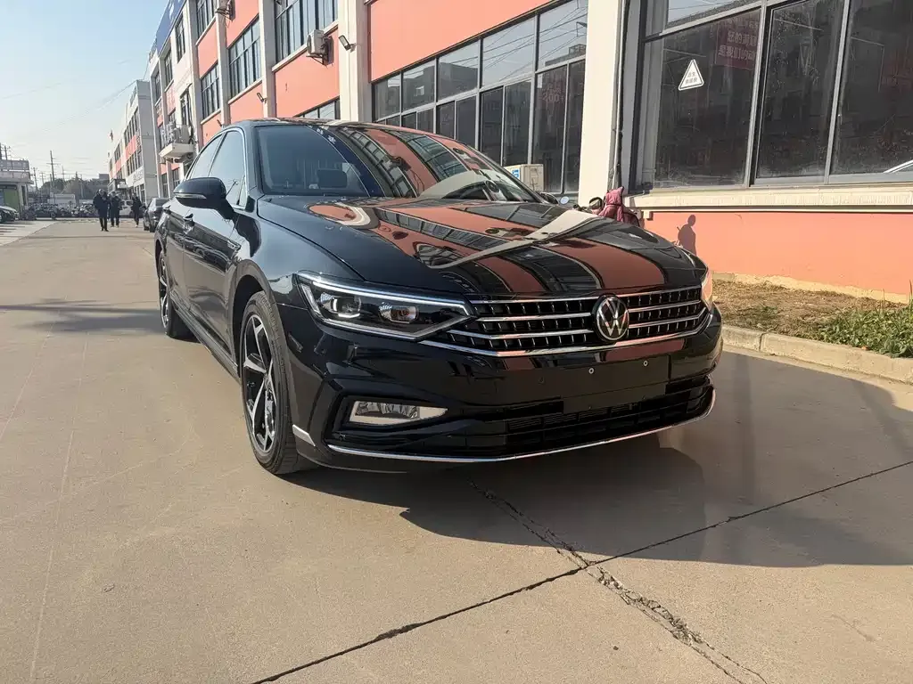 Volkswagen Magotan 2024 из CN, фото 3