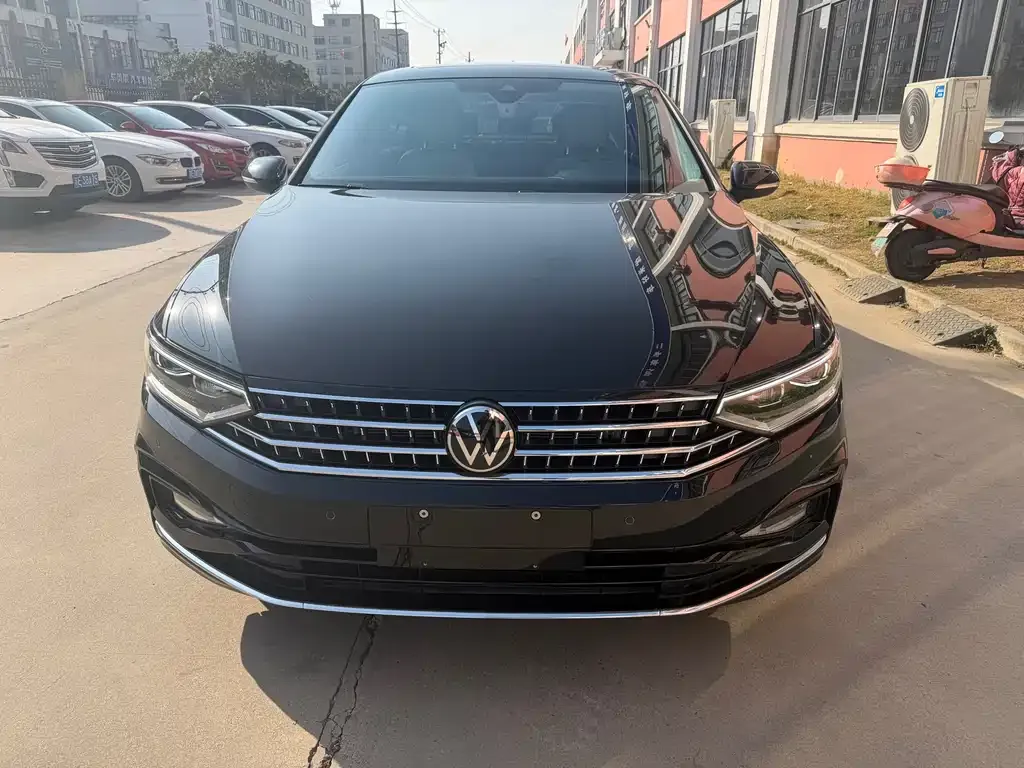 Volkswagen Magotan 2024 из CN, фото 7