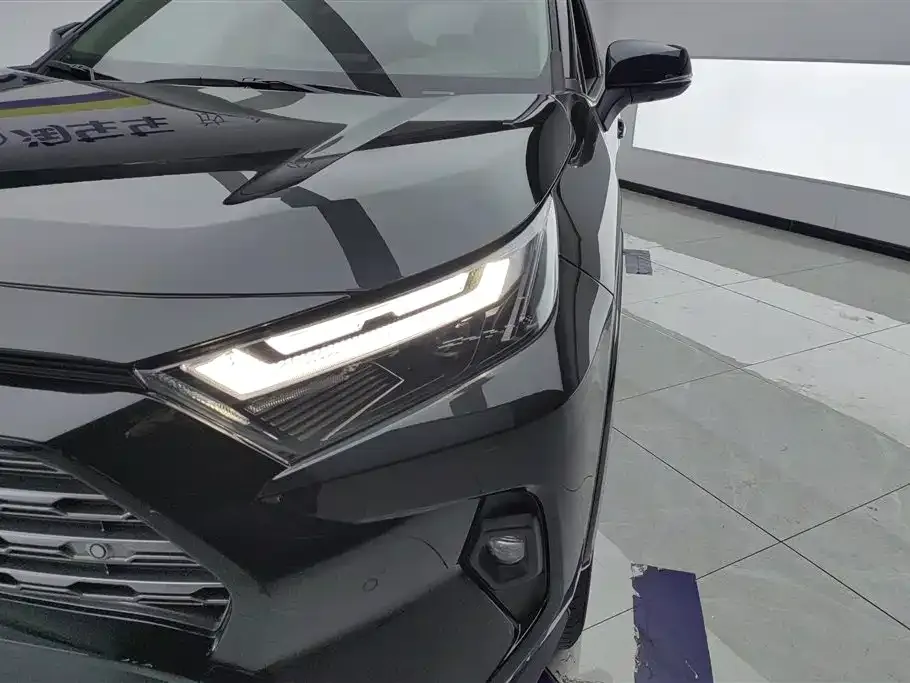 Toyota RAV4 2025 из CN, фото 6