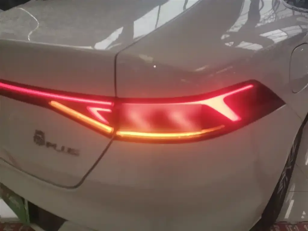 BYD Qin PLUS — фото 10