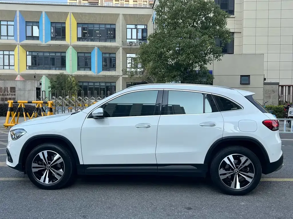 Mercedes-Benz GLA 2021 из CN, фото 8
