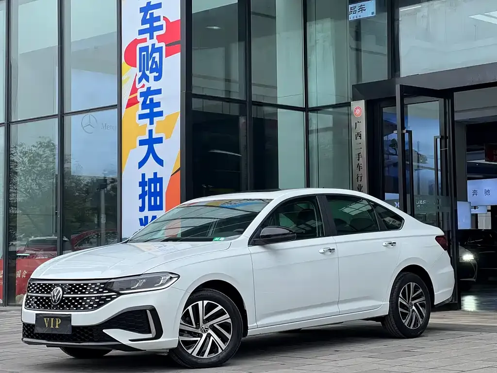 Volkswagen Lavida 2023 из CN, фото 1