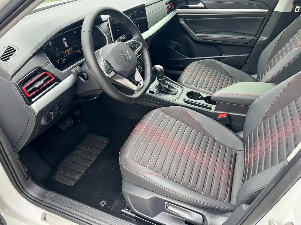 Volkswagen Lavida 2023 из CN, фото 4