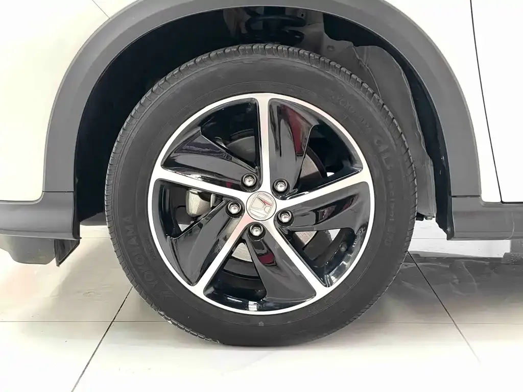 Honda Vezel 2022 из CN, фото 5