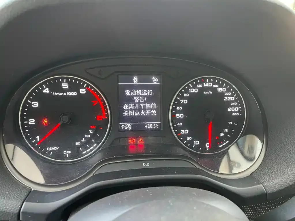 Audi Q2L 2023 из CN, фото 8