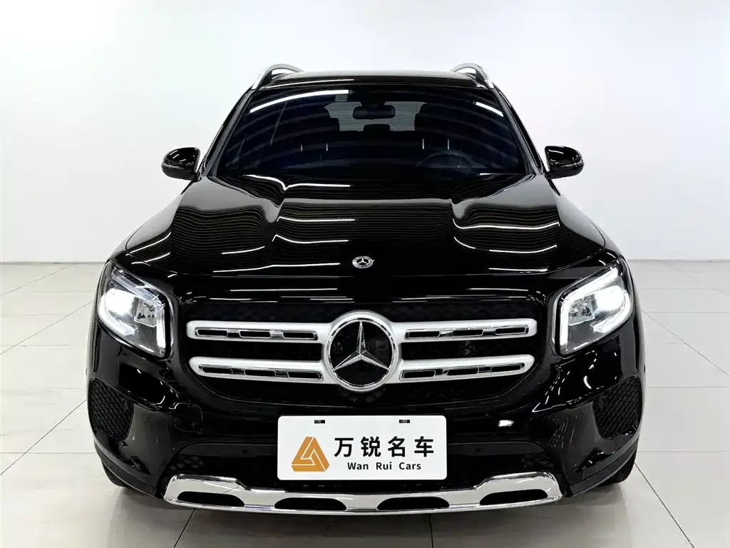 Mercedes-Benz GLB — фото 6