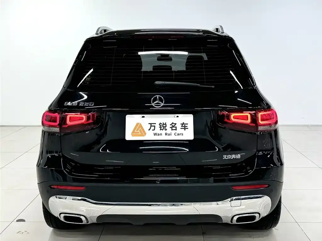 Mercedes-Benz GLB — фото 4