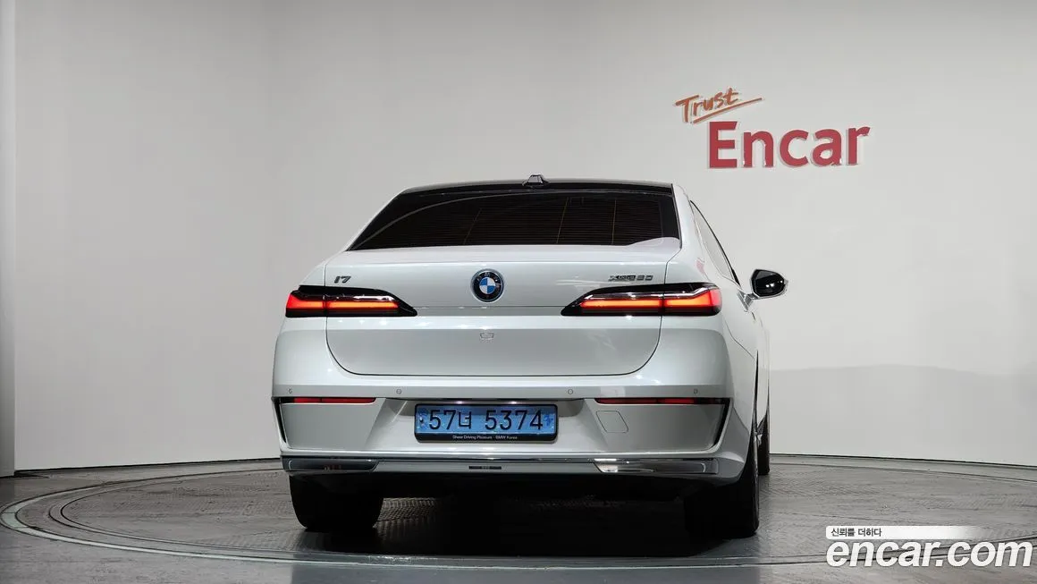 BMW i7 2023 из KR, фото 10