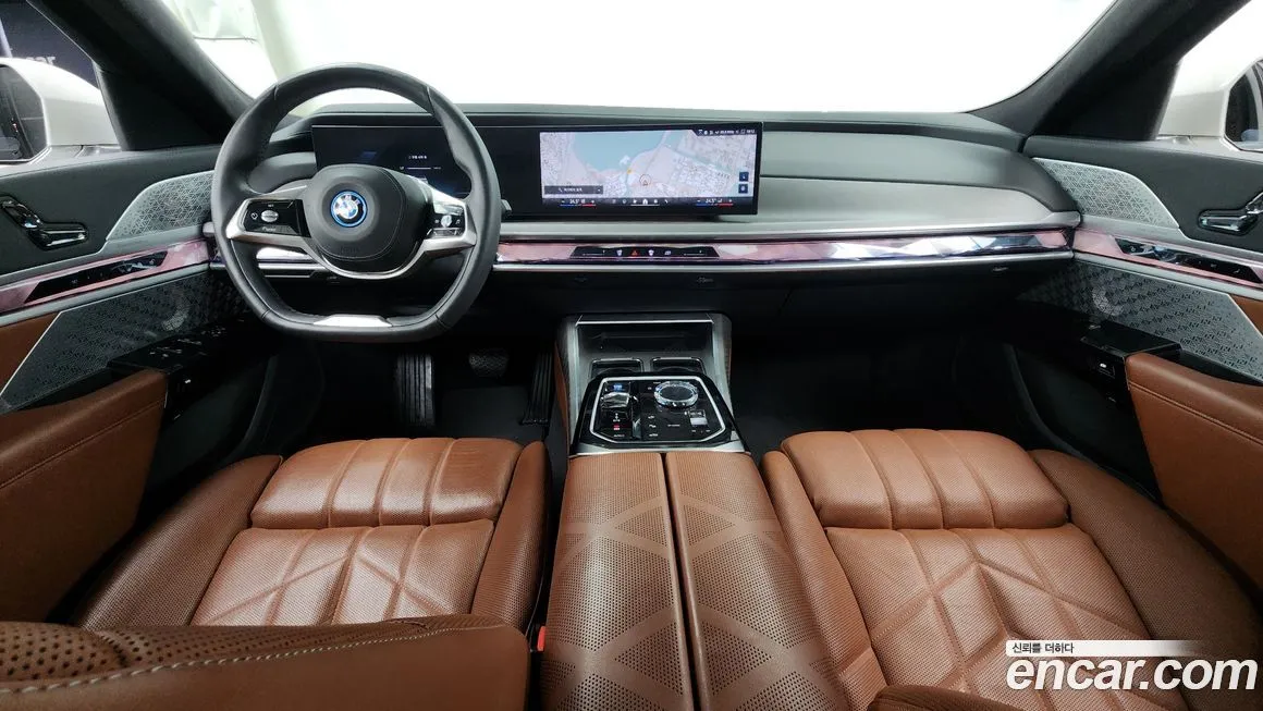 BMW i7 2023 из KR, фото 7