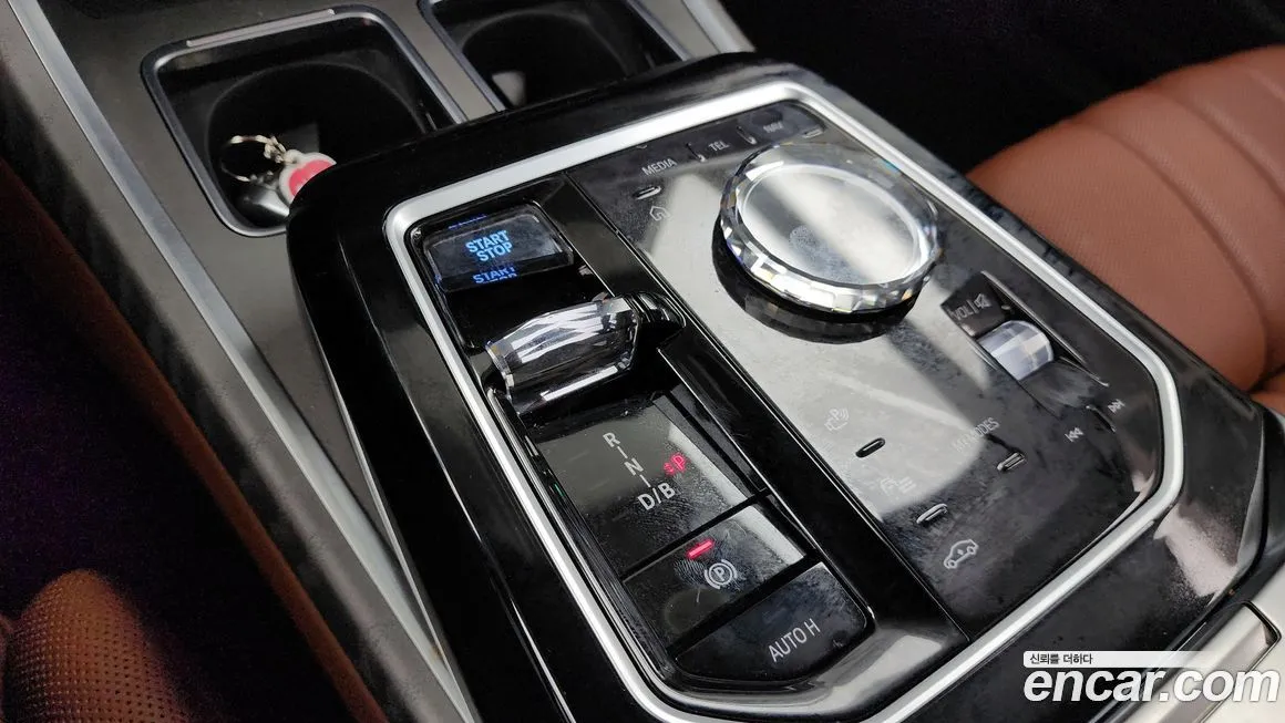 BMW i7 2023 из KR, фото 8