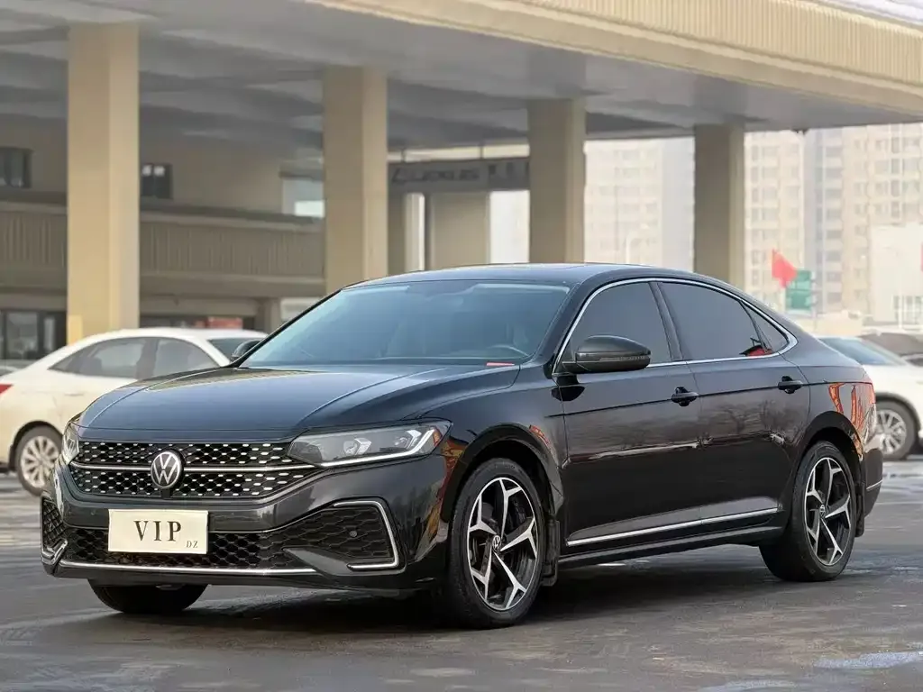 Volkswagen Passat 2023 из CN, фото 6