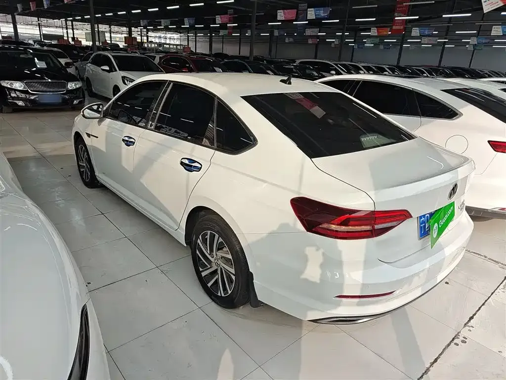 Volkswagen Lavida 2022 из CN, фото 4