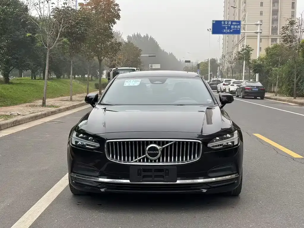 Volvo S90 — фото 2