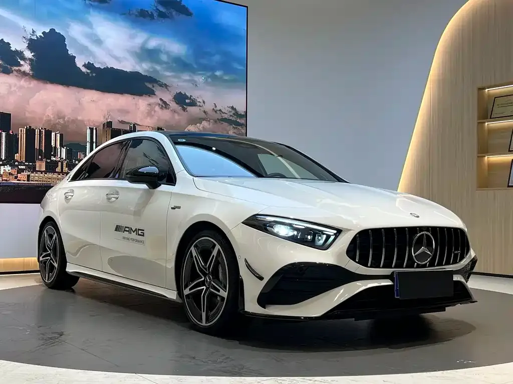 Mercedes-Benz A-Class AMG — фото 10