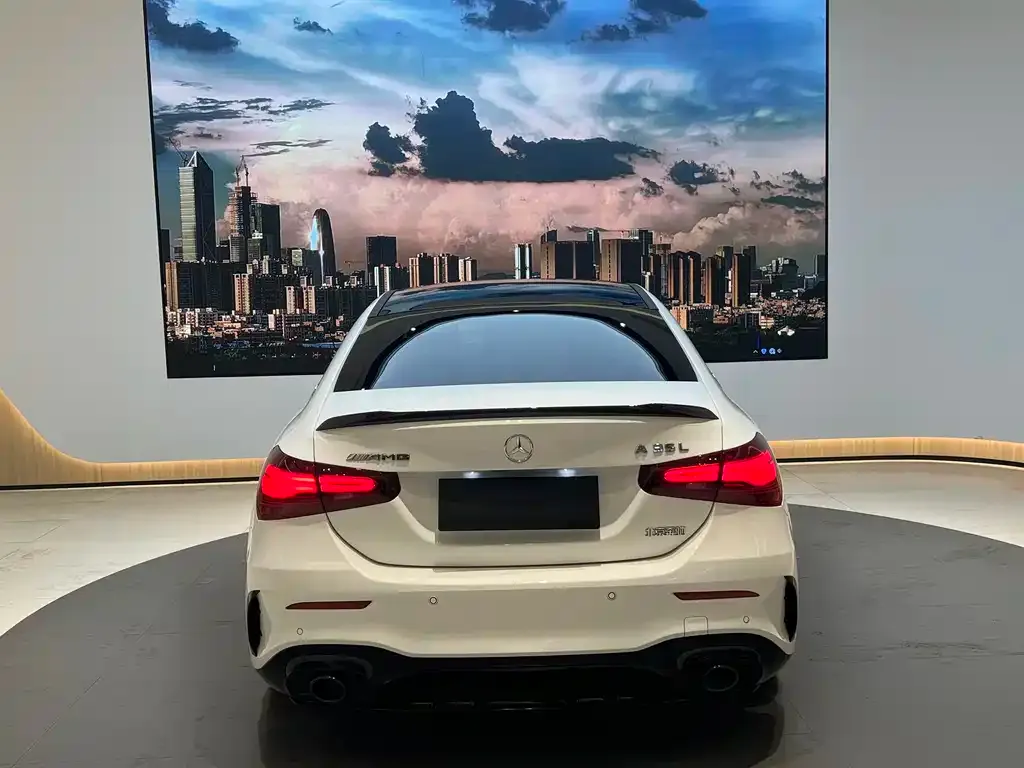 Mercedes-Benz A-Class AMG — фото 4