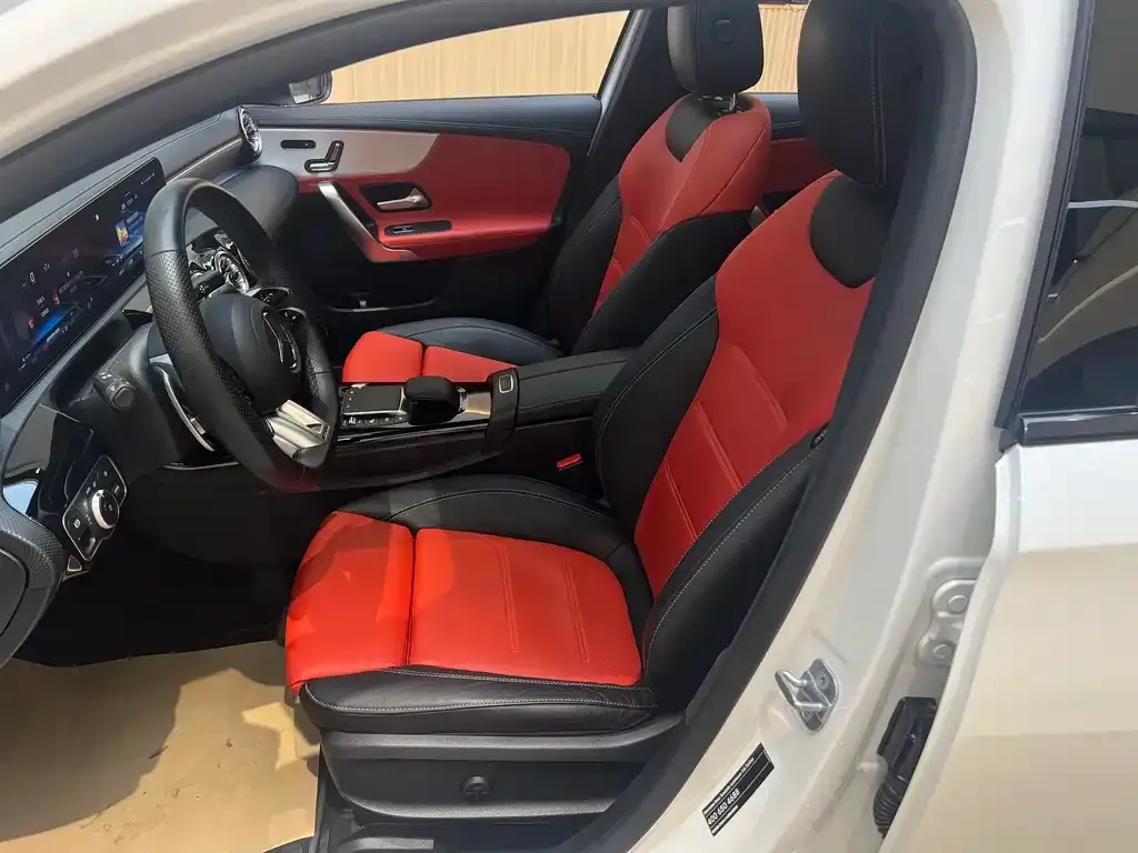 Mercedes-Benz A-Class AMG — фото 8