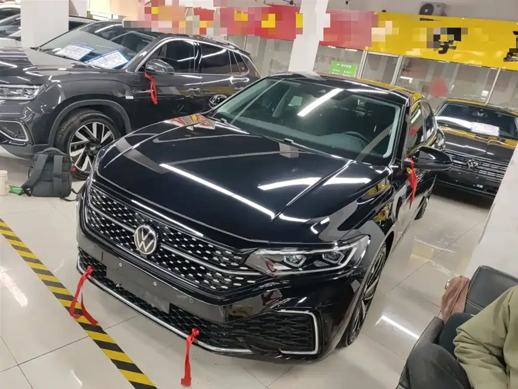 Volkswagen Passat 2022 из CN, фото 1