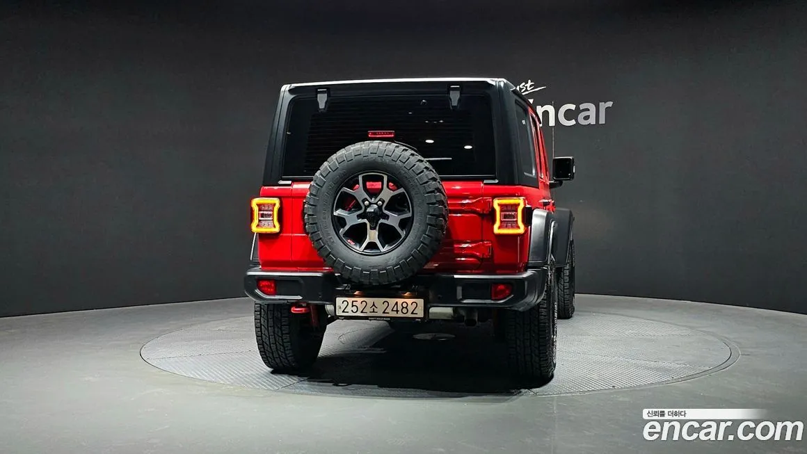 Jeep Wrangler 2021 из KR, фото 3