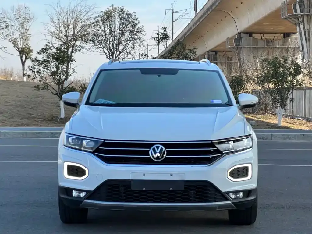 Volkswagen T-Roc 2021 из CN, фото 2