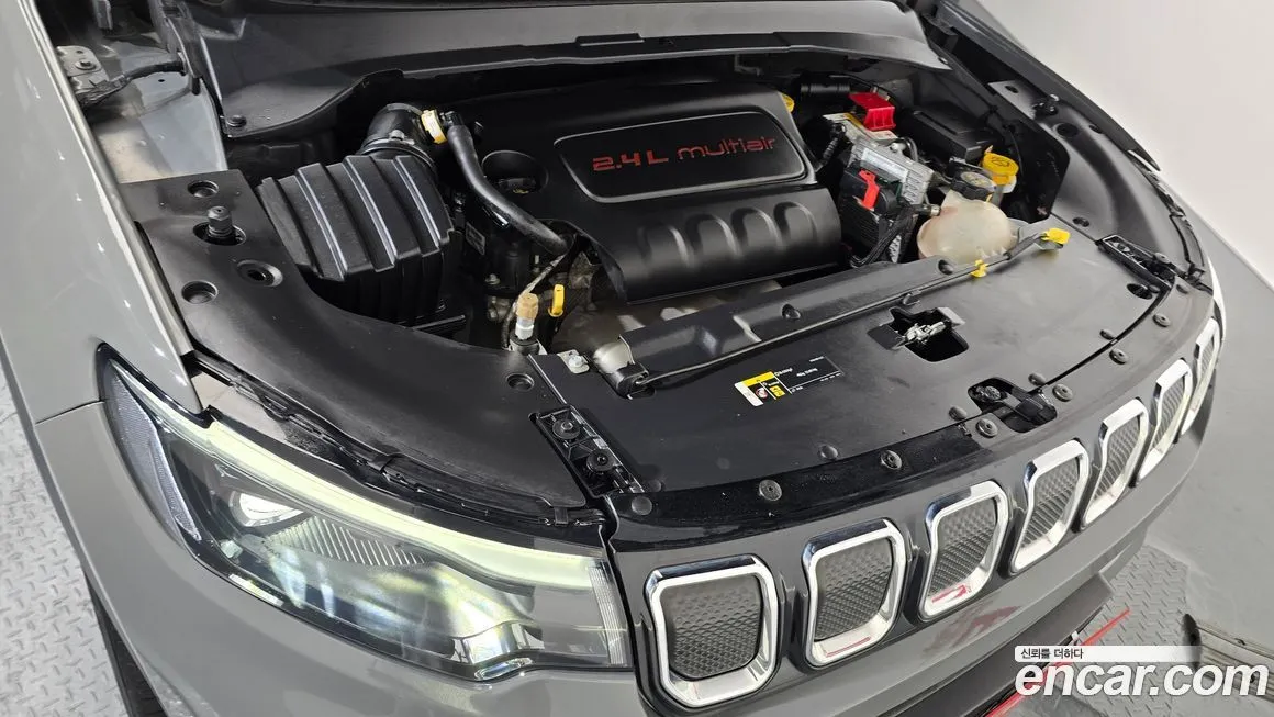 Jeep Compass 2022 из KR, фото 8