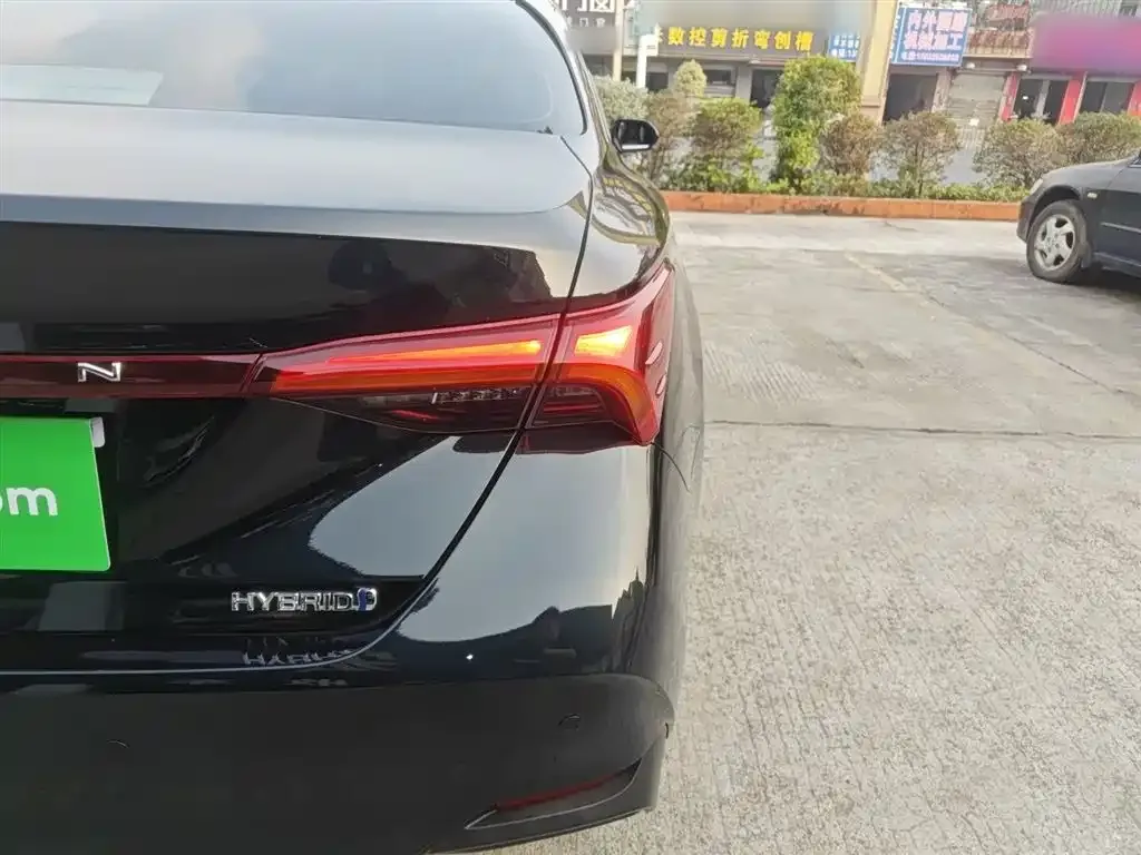 Toyota Avalon 2022 из CN, фото 9