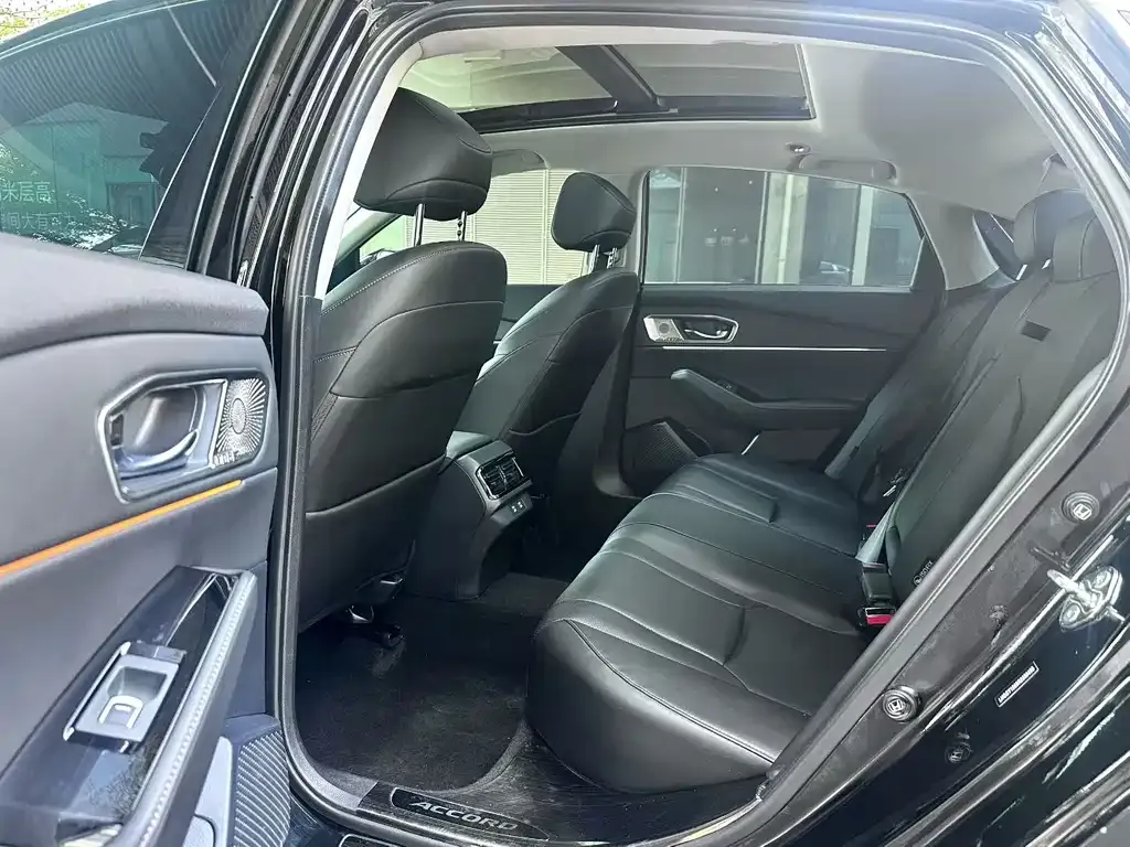Honda Accord 2023 из CN, фото 6